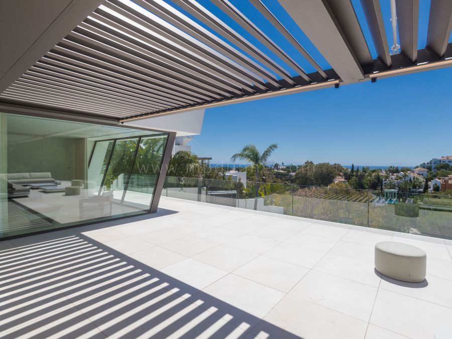 Schlüsselfertig Zeitgenössisch gestaltete Villa in La Quinta Golf