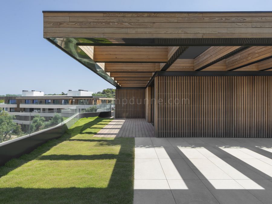 Neu gebaute Luxuswohnung in Reserva de Sotogrande