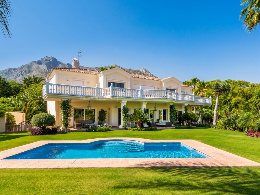 Magnificent Family Villa in Sierra Blanca Marbella