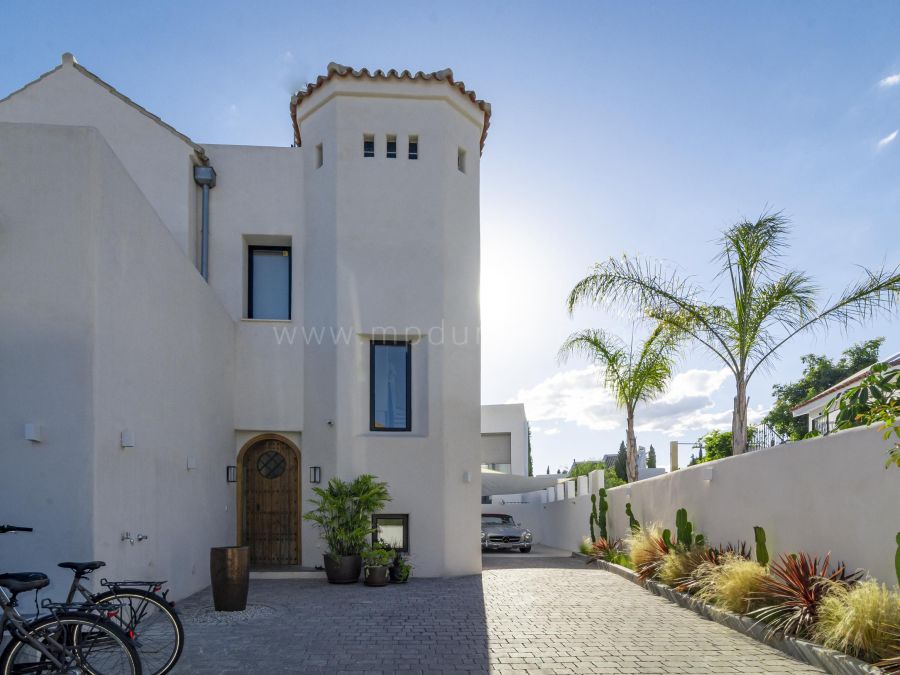 Villa para alquiler vacacional en Milla de Oro, Marbella