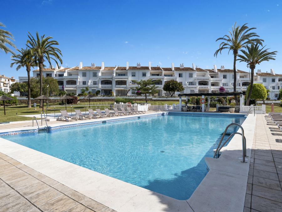 Piso 3 Dorm., Malambo, Nueva Andalucía