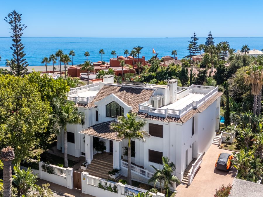 Villa beachside, Casasola, Estepona Este