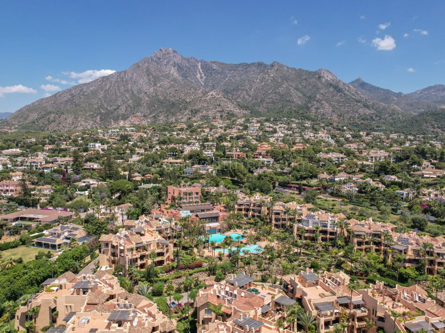 Appartement de deux chambres avec jardin, Mansion Club, Sierra Blanca, Marbella