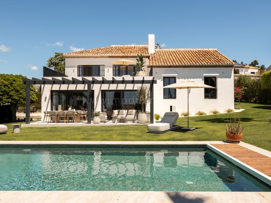 Villa with Sea Views, El Paraíso Alto, Estepona