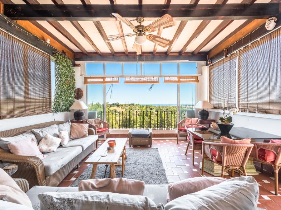 Penthouse en Duplex avec Vue Panoramique à Marbella Golden Mile