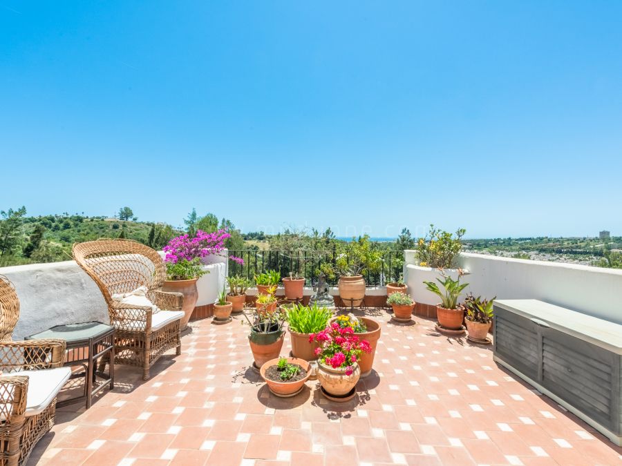 Penthouse en Duplex avec Vue Panoramique à Marbella Golden Mile