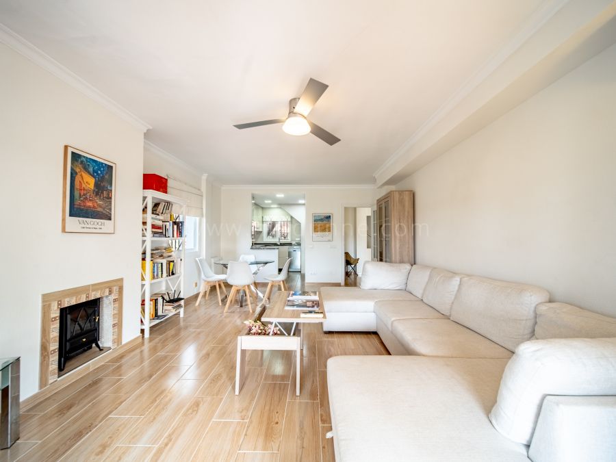 Duplex Corner Penthouse, Club Sierra, Marbella