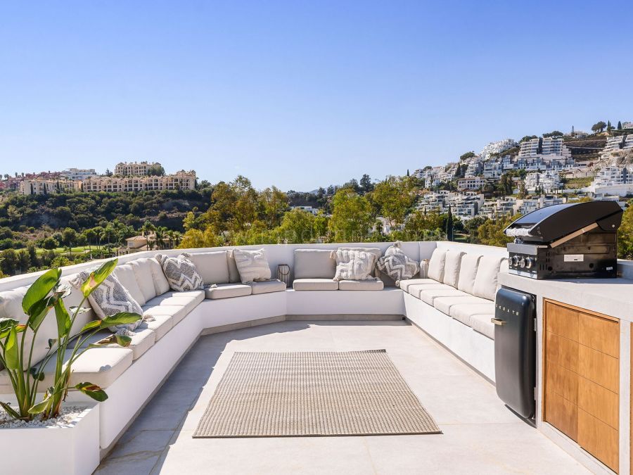 Moderne skandinavische Stadthaus mit Panoramablick in La Quinta Hills