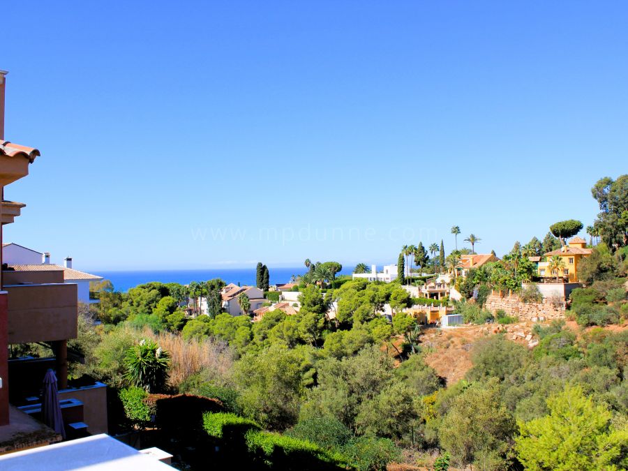 Penthouse with panoramic sea Views in Marbella