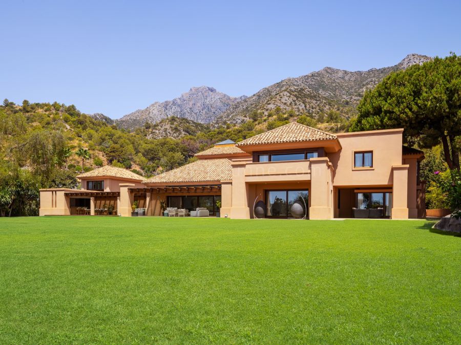 Modern Luxury Villa, Panoramic Views, Cascada de Camojan, Marbella Golden Mile