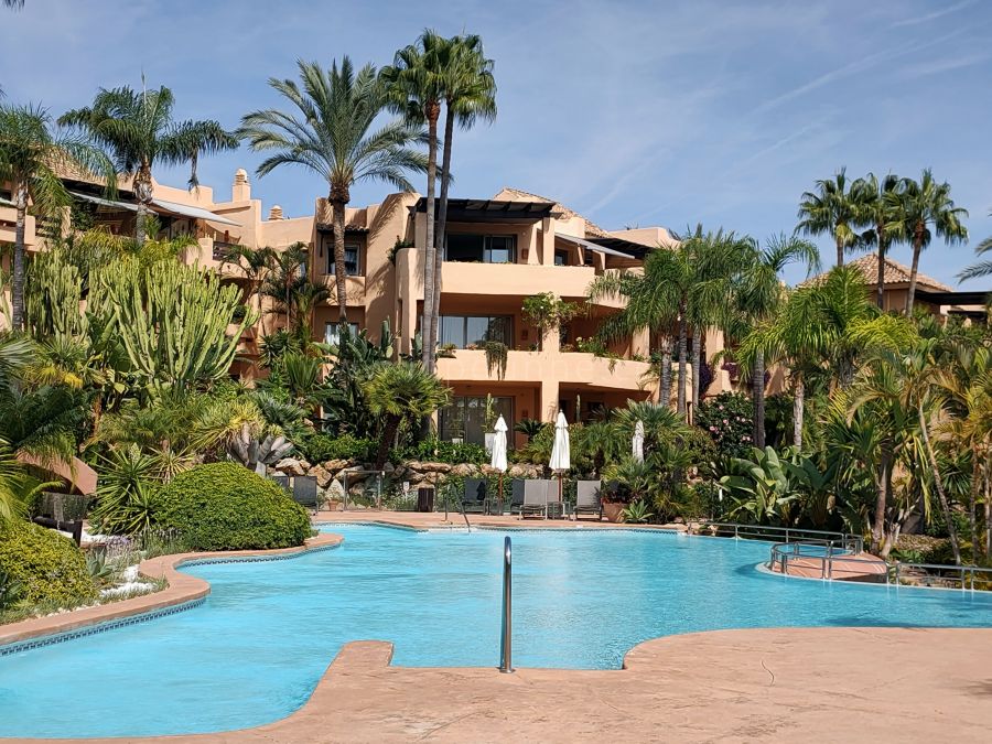 Three-Bedroom Apartment in Mansion Club, Marbella Golden Mile