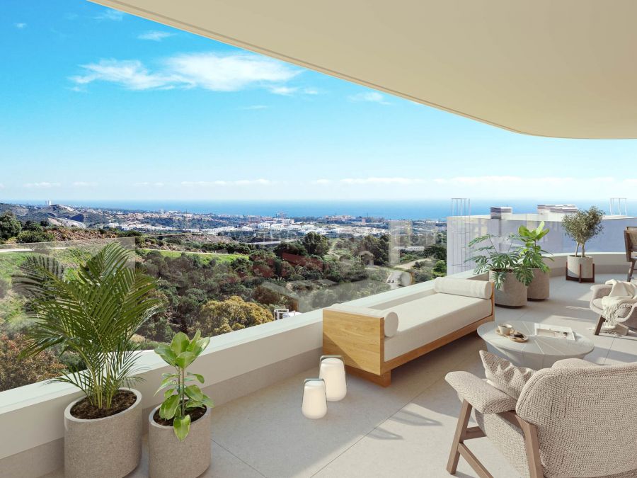 Brand New Apartment with Vistas, Marbella East