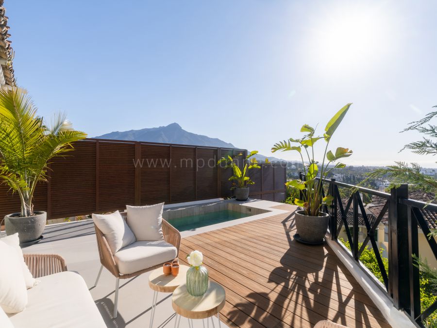 Appartement Réhabilité en Rez-de-Chaussée avec Piscine Privée et Vue Mer à Nueva Andalucía