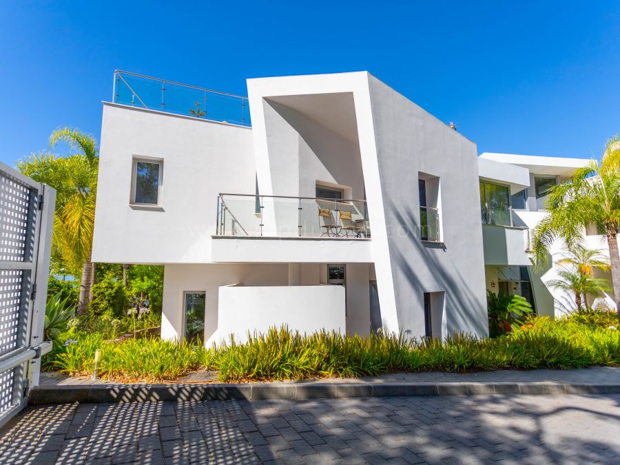 Semidetached Villa Private Pool, Sierra Blanca, Golden Mile