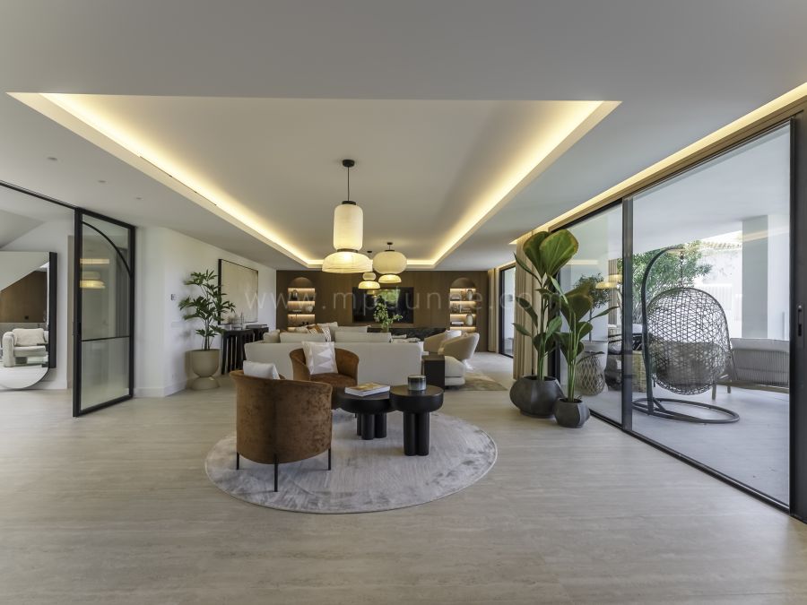 Modern Andalusian Villa in El Rosario, Marbella East