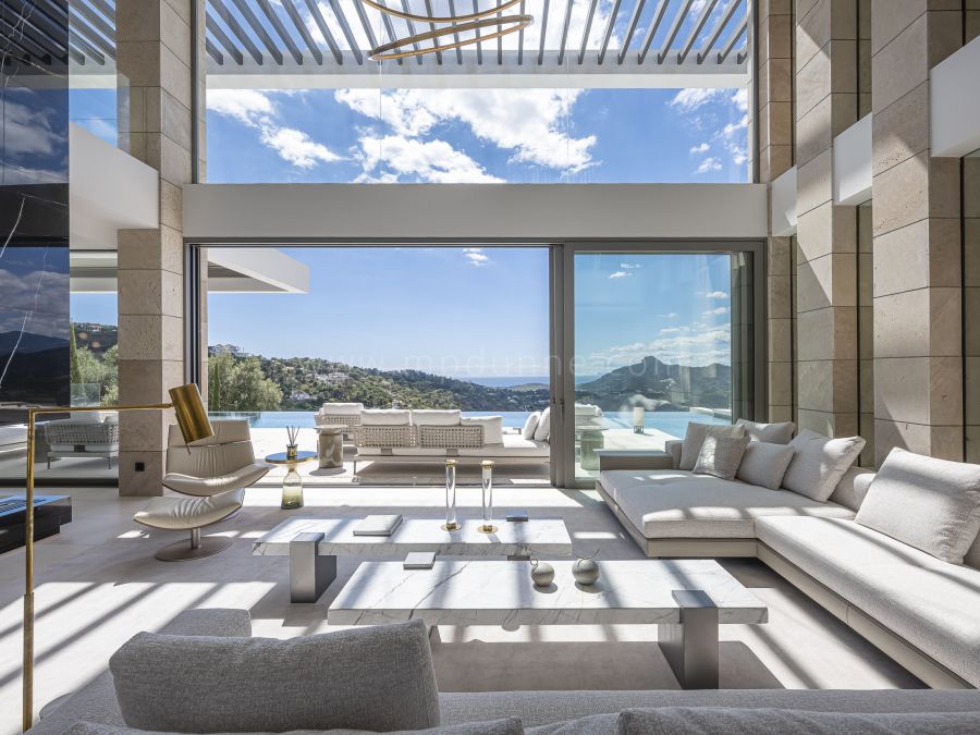 Modern Villa with Sea Views in Exclusive La Zagaleta