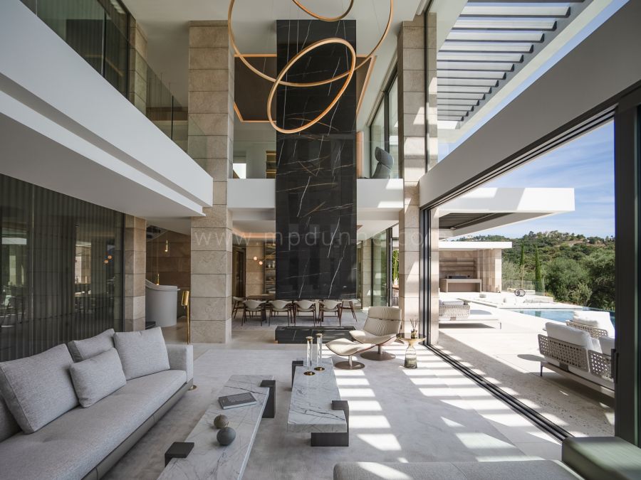 Modern Villa with Sea Views in Exclusive La Zagaleta