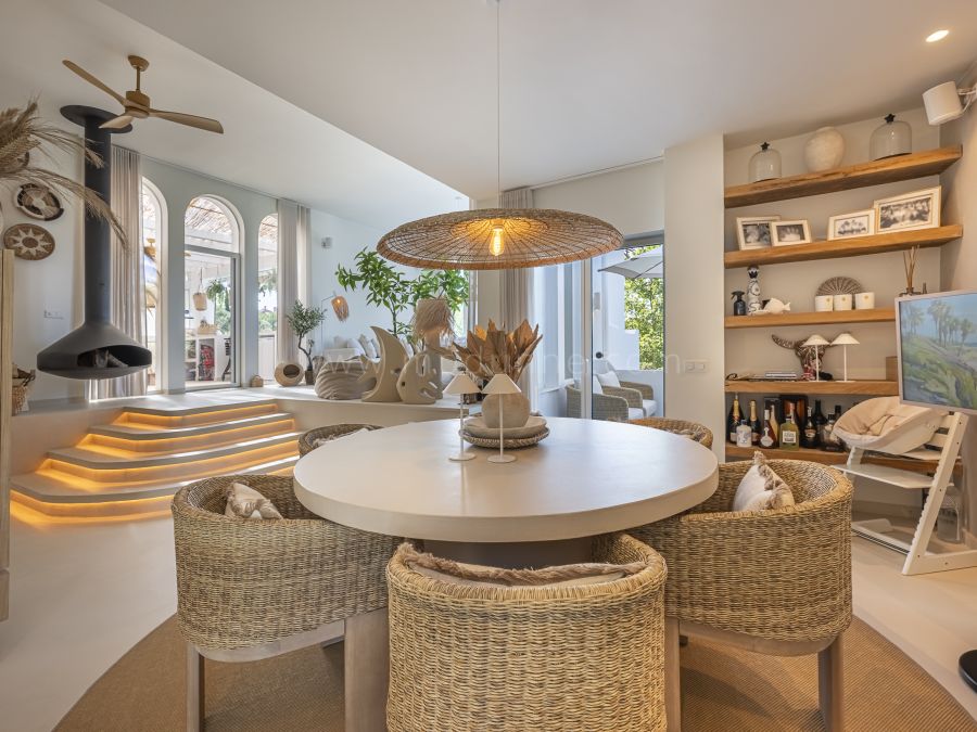 Villa quatre chambres à Atalaya de Río Verde, Nueva Andalucía