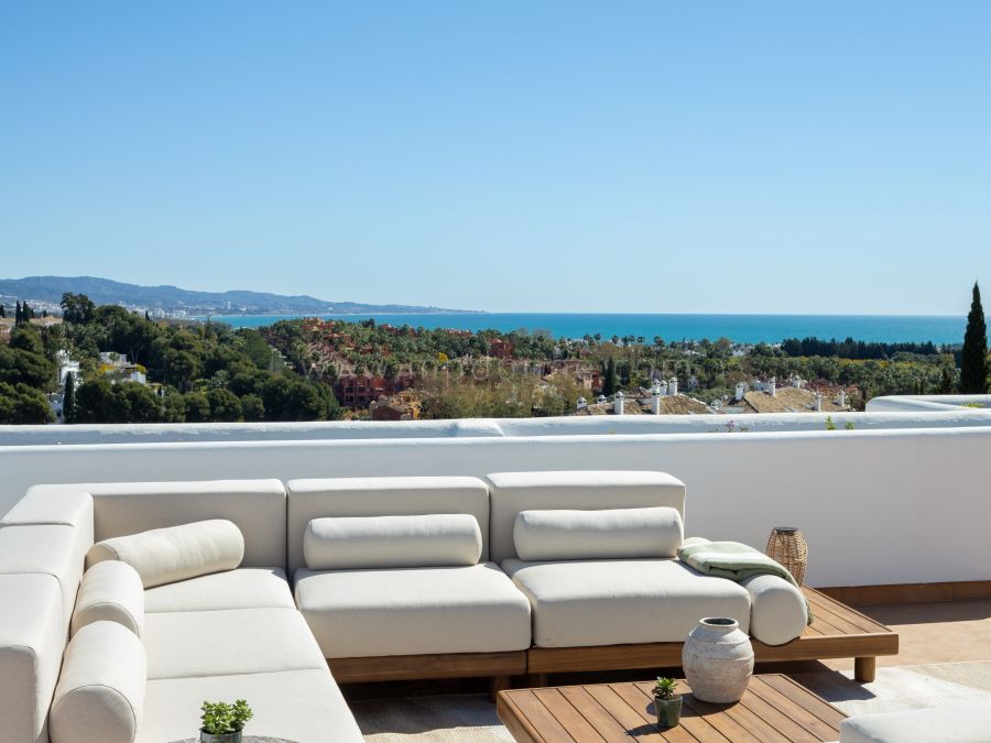 Renovated Apartment with Sea & Mountain Views Marbella