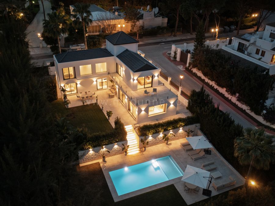 Villa rénovée à Las Brisas Marbella vue La Concha
