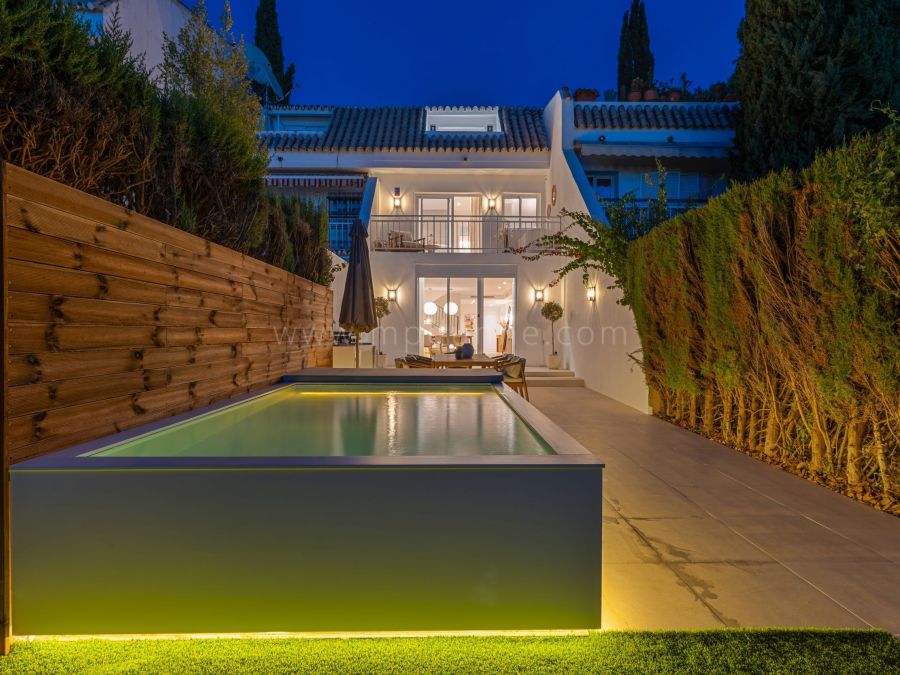 4 Bedroom Modern Townhouse in Nagüeles, Marbella