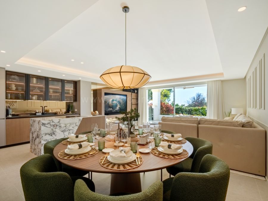 Apartamento reformado en Monte Paraíso, Milla de Oro Marbella