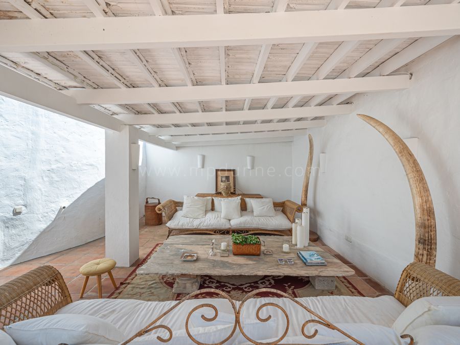 Rustikale Villa verfügbar von April bis Juli