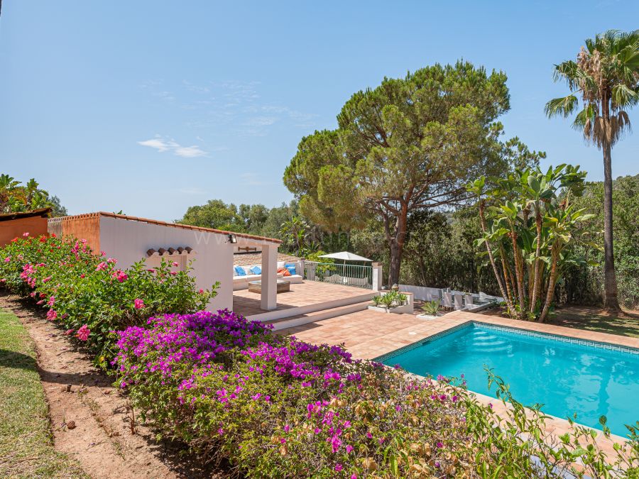 Rustikale Villa verfügbar von April bis Juli