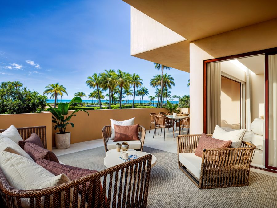 Frontline Beach Apartment in Costalita del Mar