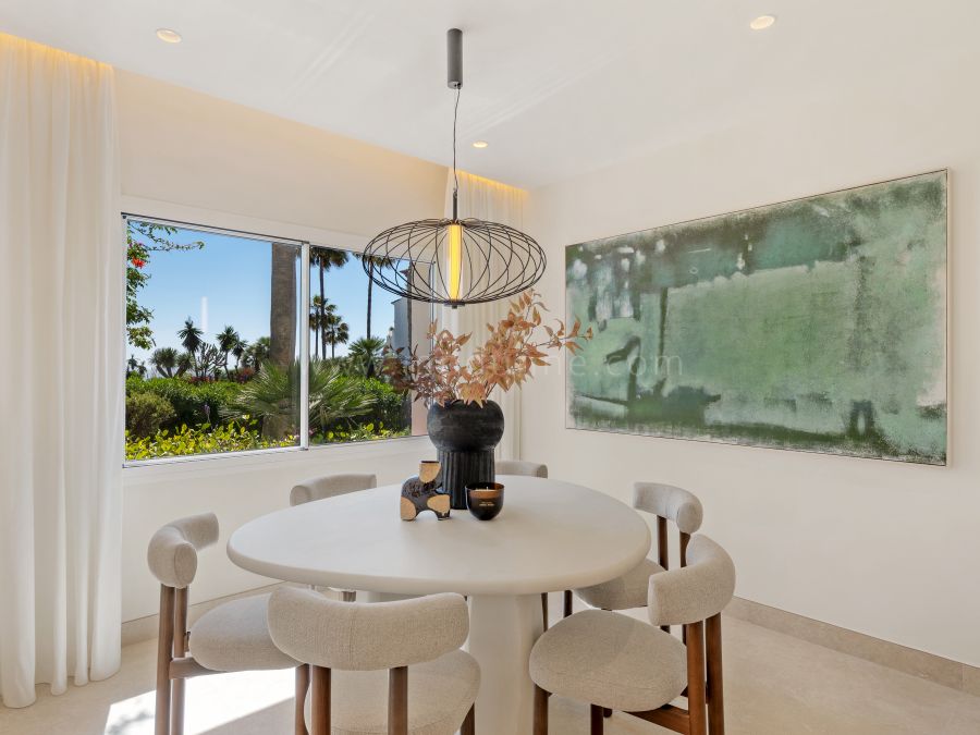 Apartment en venta en Costalita, Estepona Este