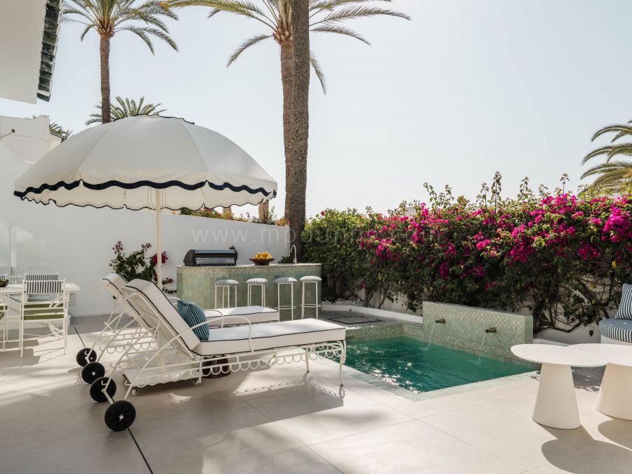 Elegancia Frente al Mar en la Milla de Oro de Marbella