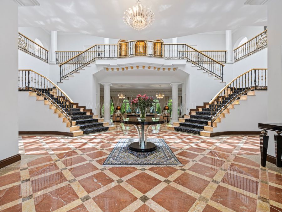 Mansión Elegante en Rocío de Nagüeles, Milla de Oro de Marbella