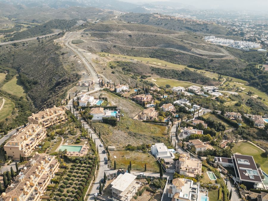 Prime-Grundstück in Los Flamingos mit Panoramablick aufs Meer