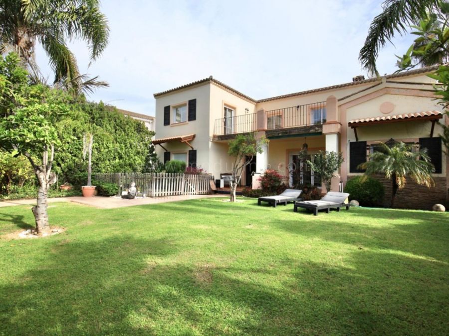 Familienvilla in Guadalmina Alta, Marbella