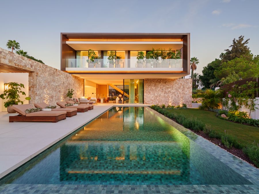 Villa de luxe clé en main avec vue sur les montagnes à Golden Mile