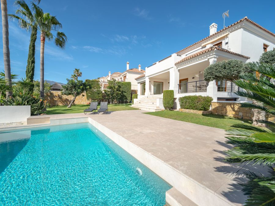 Villa mit Meerblick in Nueva Atalaya, La Alquería, Benahavís