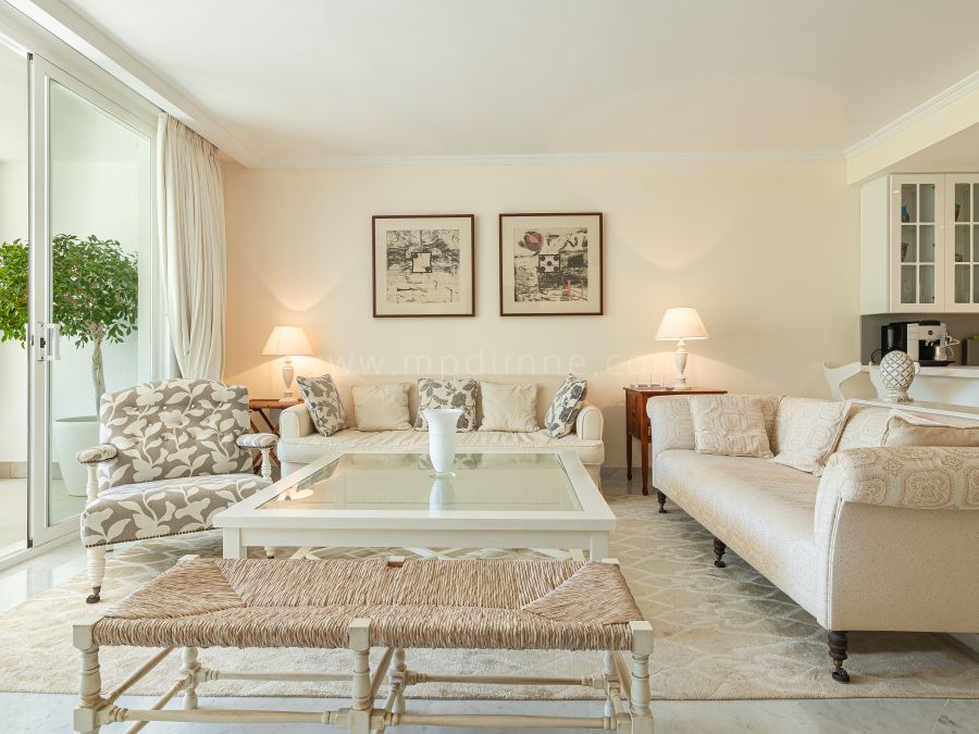 Appartement Élégant à Marina Puente Romano, Marbella