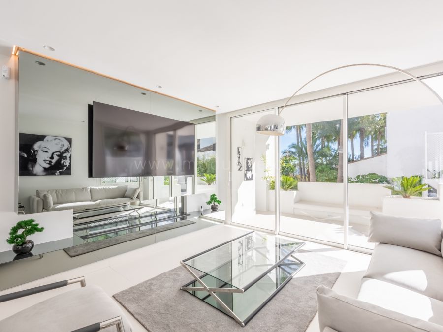 Appartement Rénové avec Terrasse à Marina Puente Romano