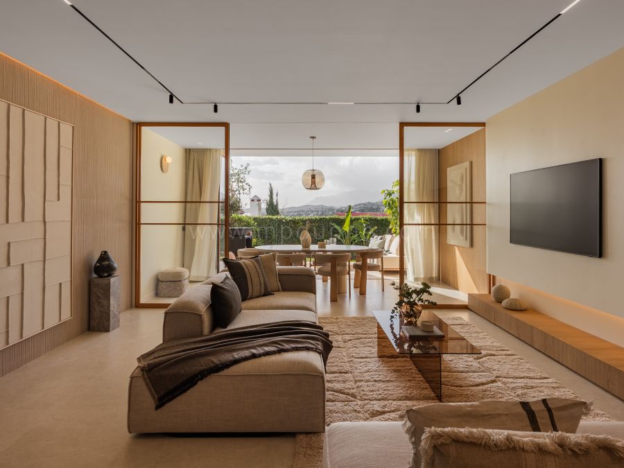 Maison de ville élégante avec terrasses à Aloha, Nueva Andalucía