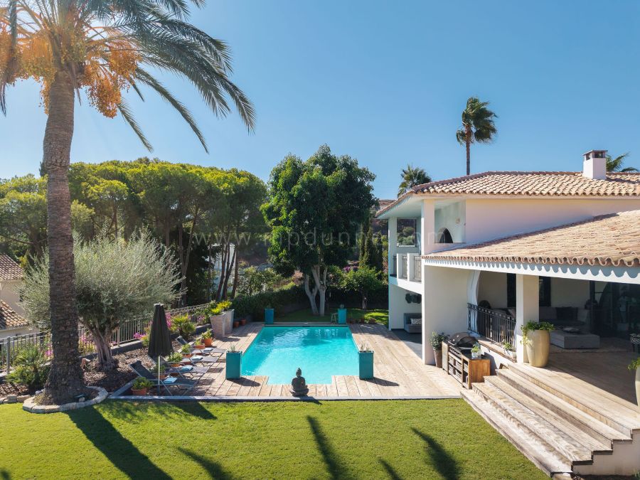 Villa Sorpresa - Villa Andaluza con Vistas al Mar en Paraíso Alto, Benahavís