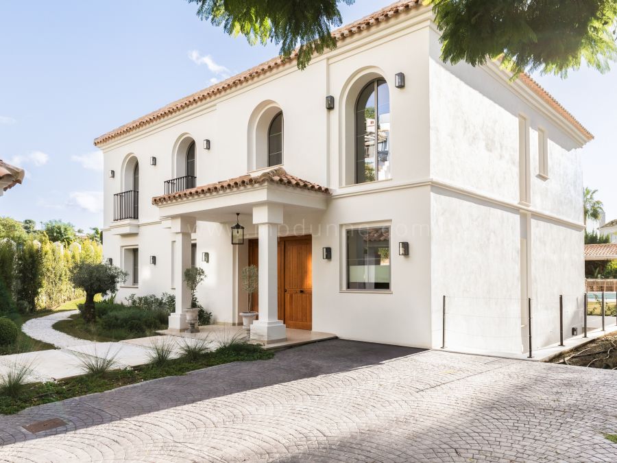 4-Bedroom Modern Villa in Los Arqueros, Benahavís