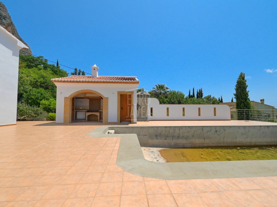 Villa nieuw gebouwde hoge kwaliteit in Montgó Jávea