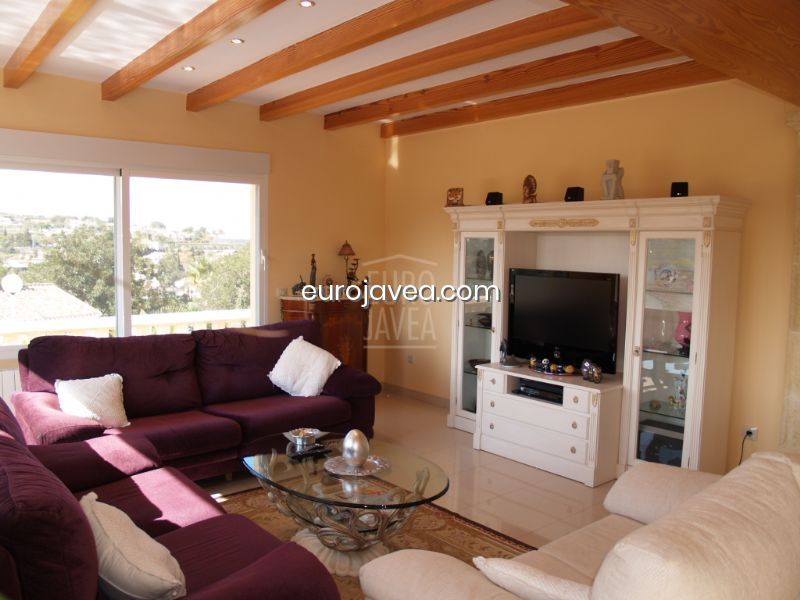 Magnífica villa en el Rafalet en Jávea con vistas al valle