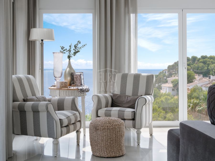 Villa with magnificent sea views for sale in Jávea in the Granadella area