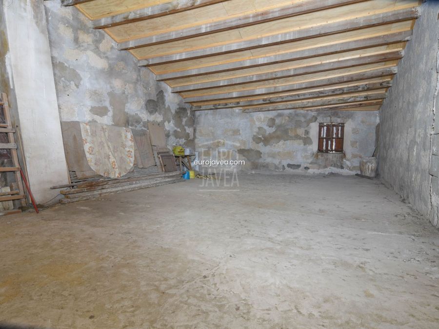 Charmant appartement à vendre à Jávea pour réformer dans le centre de la vieille ville de Jávea