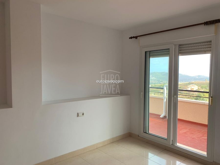 Penthouse for sale in Benitachell with open views and large private terrace