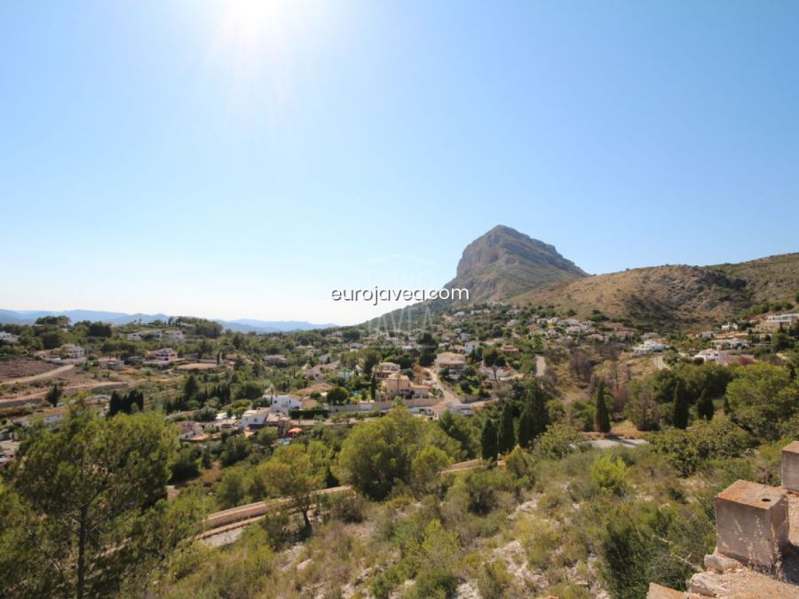 Plot close to the old town of Jávea