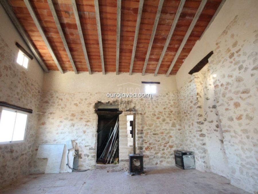 Traditional country house in Gata de Gorgos