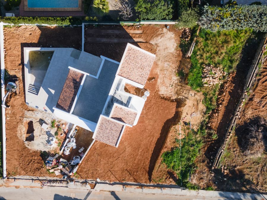 Nouvelle villa de luxe près de la plage d'Arenal avec vue imprenable sur le Montgo