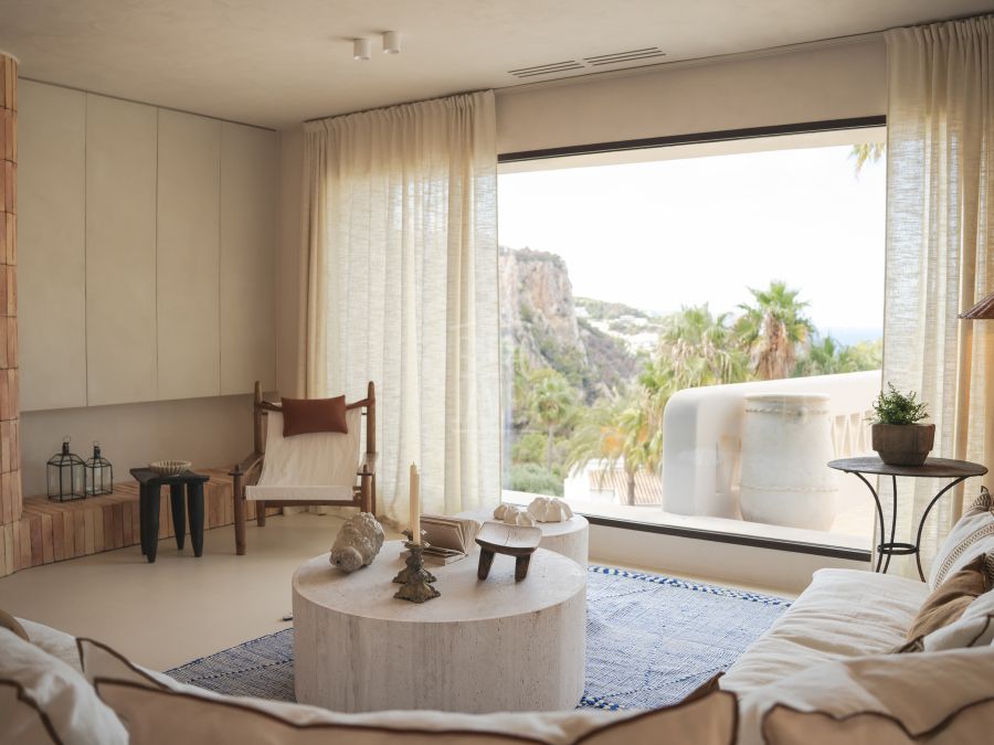 " Casa Garrofer " Lujosa villa de estilo Ibiza con vistas panorámicas al mar